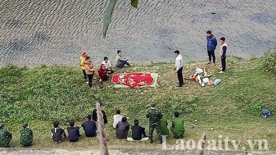 Vụ 2 người mất tích ở Bát Xát khi bơi qua sông Hồng: Đã tìm thấy thi thể 1 nạn nhân