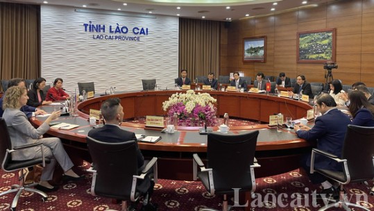 Chủ tịch UBND tỉnh Lào Cai làm việc với Đại sứ đặc mệnh toàn quyền Hợp chúng quốc Hoa Kỳ tại Việt Nam