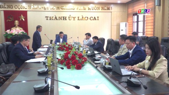 Phó Bí thư Tỉnh ủy Hoàng Giang làm việc với Thành ủy Lào Cai về phát triển Đảng ngoài Nhà nước