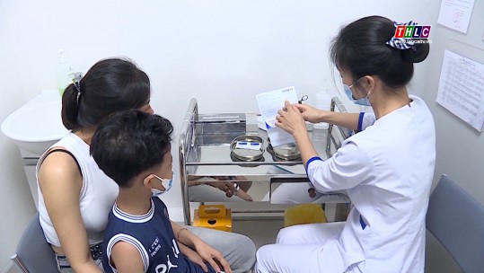 Nhiều trẻ mắc cúm mùa phải nhập viện