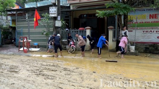 Mưa đá, dông lốc gây thiệt hại tại huyện Si Ma Cai