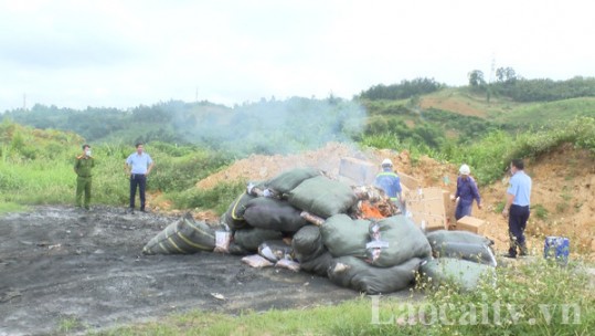 Tiêu hủy hàng hóa không rõ nguồn gốc