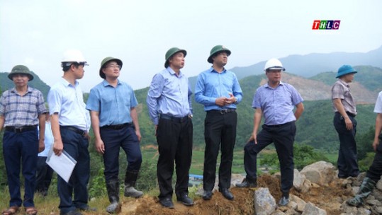 Chủ tịch UBND tỉnh Trịnh Xuân Trường chỉ đạo công tác khắc phục sự cố hồ chứa bùn quặng