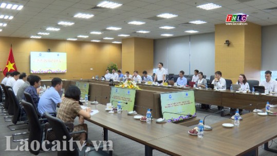 Tỉnh Lào Cai làm việc với Bộ Thông tin và Truyền thông về hợp tác chuyển đổi số