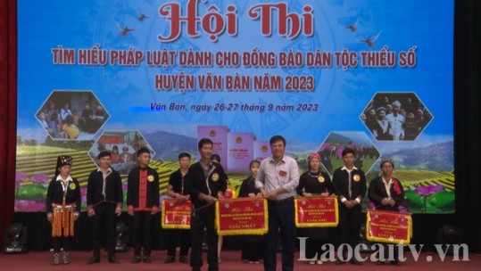 Hội thi tìm hiểu pháp luật dành cho đồng bào dân tộc thiểu số