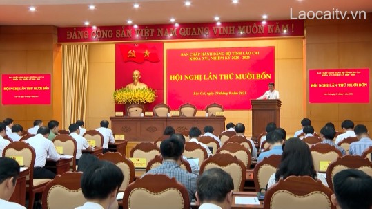 Bảo vệ cán bộ dám nghĩ, dám làm vì lợi ích chung