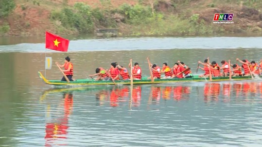 Giải đua thuyền đuôi én tại Lai Châu góp phần quảng nét văn hóa truyền thống