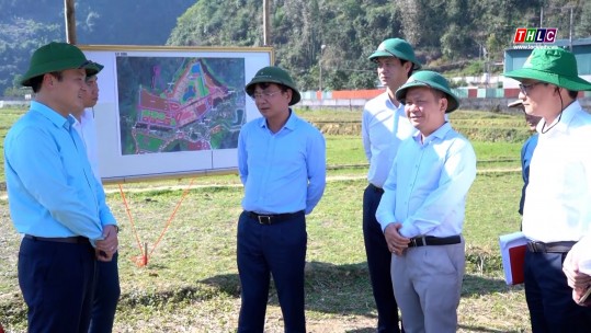 Bí thư Tỉnh ủy Đặng Xuân Phong kiểm tra thực địa dự kiến quy hoạch, xây dựng công trình tại huyện Mường Khương