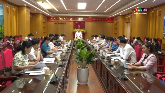 Thường trực Tỉnh ủy giao ban với Đảng đoàn Ủy ban Mặt trận Tổ quốc Việt Nam và các tổ chức chính trị - xã hội tỉnh