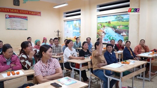 Lớp học đặc biệt ở vùng biên Bản Phiệt