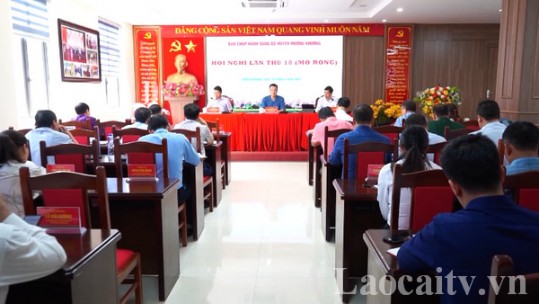 Đảng bộ huyện Mường Khương tổ chức Hội nghị lần thứ 18 (mở rộng)