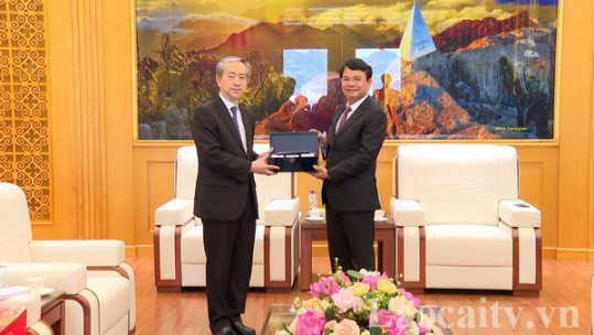 Bí thư Tỉnh ủy Lào Cai Đặng Xuân Phong tiếp xã giao Đại sứ Trung Quốc tại Việt Nam