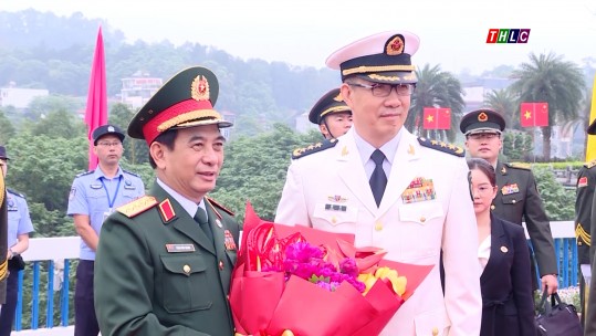 Giao lưu hữu nghị quốc phòng biên giới Việt Nam - Trung Quốc lần thứ 8 tại Trung Quốc