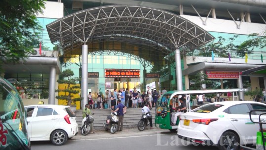 Lào Cai thu hút khách du lịch đường bộ, đường sắt dịp nghỉ lễ
