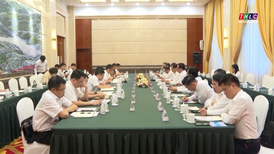 Lãnh đạo tỉnh Lào Cai (Việt Nam) hội đàm với lãnh đạo châu Hồng Hà, tỉnh Vân Nam (Trung Quốc)