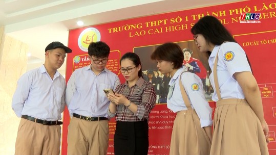 Công bố điểm thi tốt nghiệp THPT 2024: tỷ lệ đỗ tốt nghiệp của Lào Cai đạt cao