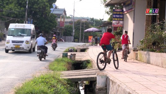 Rãnh thoát nước hở trên Quốc lộ 70: Nguy cơ tai nạn đang rình rập