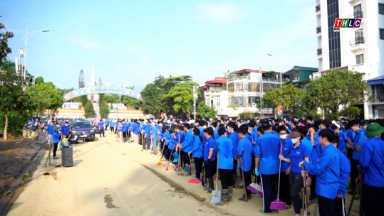 Hơn 1.000 đoàn viên, thanh niên ra quân hỗ trợ Nhân dân tổng vệ sinh môi trường