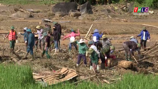 Bổ sung lực lượng tìm kiếm tại Làng Nủ