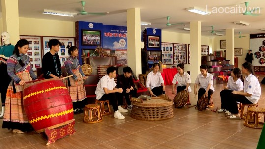 Nuôi dưỡng tình yêu âm nhạc dân tộc