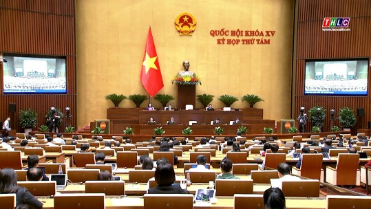 Kỳ họp thứ 8, Quốc hội khóa XV: Đại biểu Nguyễn Thị Lan Anh tham gia ý kiến về Dự thảo Luật Hóa chất