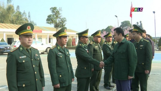 Trưởng Ban Nội chính Tỉnh ủy Giàng Quốc Hưng thăm, chúc Tết tại huyện Si Ma Cai