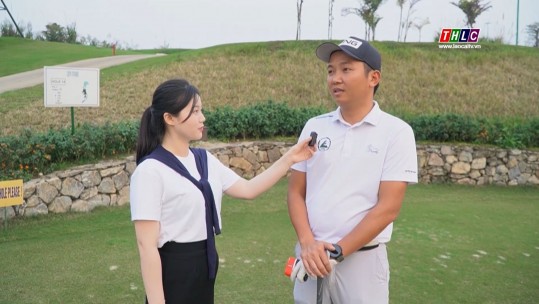 Sáng ở sân golf Lào Cai