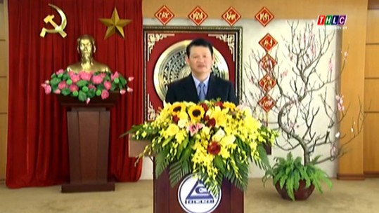 Bí thư Tỉnh ủy Lào Cai Nguyễn Văn Vịnh chúc tết cán bộ, chiến sĩ và nhân dân các dân tộc Lào Cai