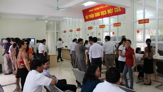 Thành phố Lào Cai đẩy mạnh việc cắt giảm 30% thời gian giải quyết thủ tục hành chính