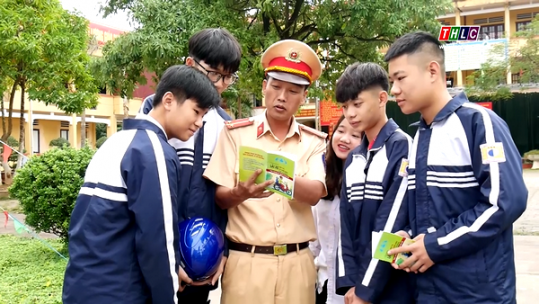 Tăng cường tuyên truyền trật tự an toàn giao thông trong trường học