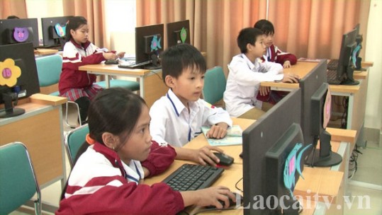Tăng cường huy động các nguồn lực xã hội đầu tư phát triển giáo dục tỉnh Lào Cai
