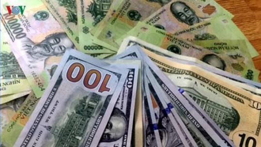 Giá USD tăng tại một số ngân hàng thương mại