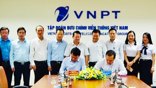 VNPT tiếp tục được Lào Cai 'chọn mặt gửi vàng'