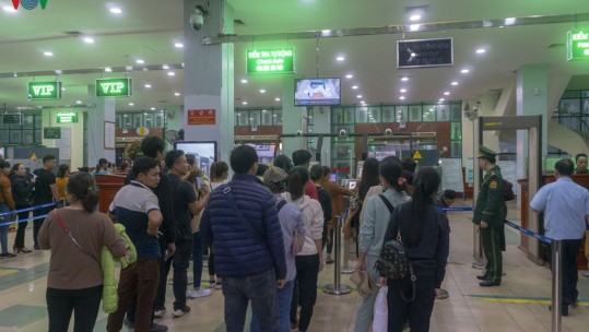 Cửa khẩu Lào Cai giải quyết xuất nhập cảnh “siêu tốc” chỉ mất 3 giây