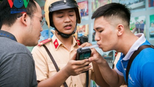 Luật Phòng chống tác hại của rượu, bia: Cần thay đổi dần hành vi