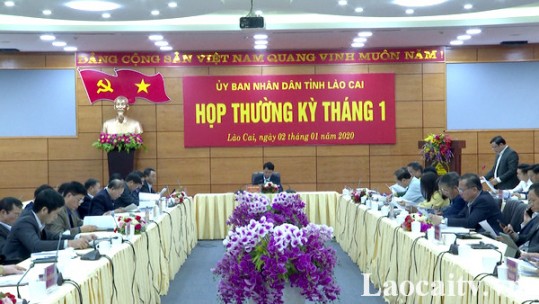 UBND tỉnh họp phiên thường kỳ tháng 1/2020
