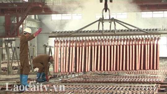 Chi nhánh Luyện đồng Lào Cai đẩy mạnh thi đua lao động giỏi, lao động sáng tạo