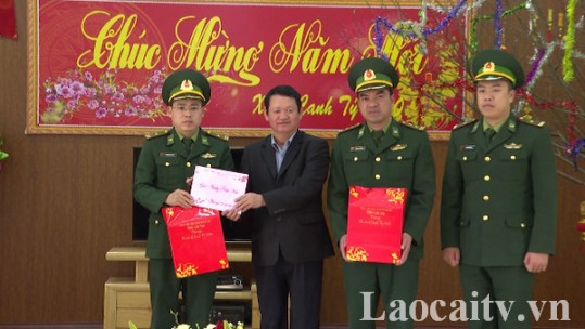 Bí thư Tỉnh ủy, Chủ tịch HĐND Nguyễn Văn Vịnh thăm chúc tết cán bộ, chiến sỹ Biên phòng