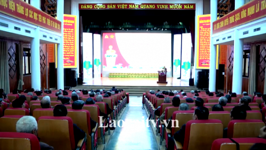 Thành ủy Lào Cai tổ chức gặp mặt kỷ niệm 90 năm Ngày thành lập Đảng