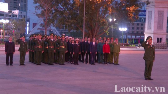 Thiêng liêng nghi lễ chào cờ đầu năm mới