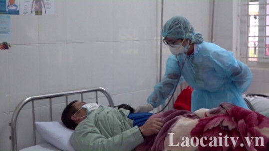 Lào Cai: Bệnh nhân đầu tiên nghi nhiễm viêm phổi cấp được xác định âm tính với virus Corona