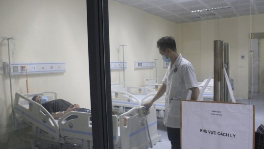 Hà Nội đang cách ly 16 người nghi nhiễm corona, đợi kết quả xét nghiệm