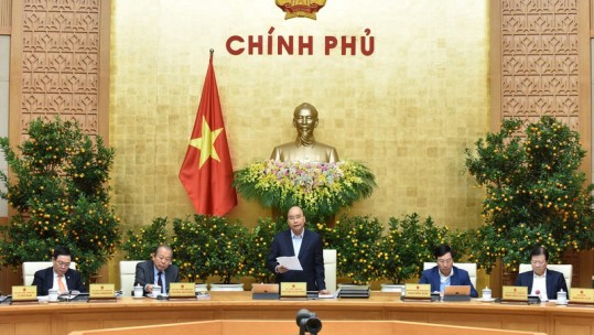 Thủ tướng: Hy sinh một phần tăng trưởng kinh tế để bảo vệ sức khỏe người dân