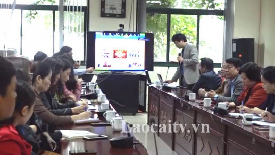 Hội nghị trực tuyến tập huấn về giám sát, chẩn đoán và điều trị bệnh do dịch Covid-19