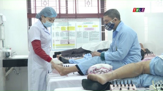 Hết lòng vì sức khỏe người bệnh
