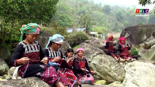 Lào Cai nỗ lực bảo tồn và phát huy giá trị văn hóa dân tộc