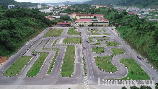 Không có chuyện tăng học phí 