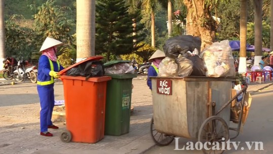 Phấn đấu năm 2020 tỷ lệ người dân phân loại rác tại nguồn đạt 90%