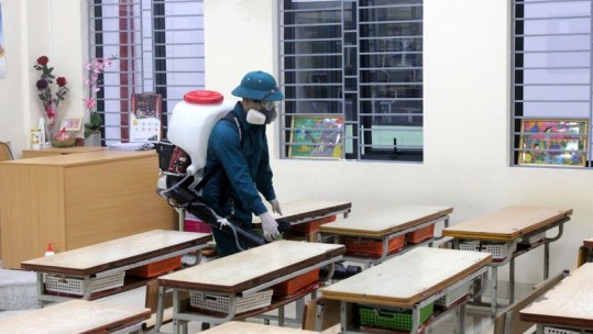 Các trường phải khử khuẩn 2 lần/ngày khi học sinh đi học lại