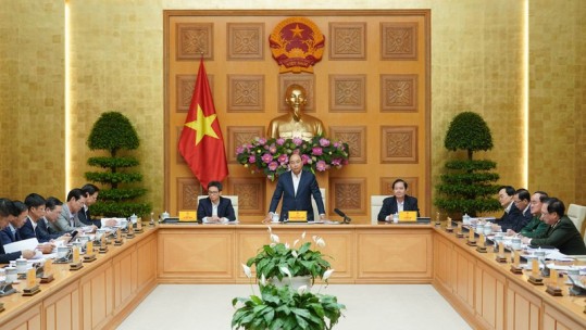 Thủ tướng: Tinh gọn bộ máy để có nguồn cải cách tiền lương